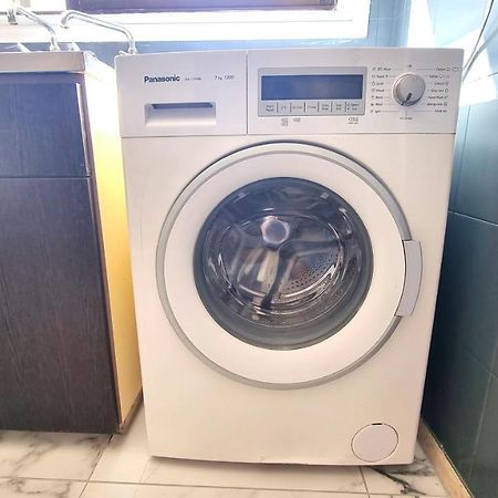 Cozy Beach Apt, Near Airport With 100Mbit Internet Larnaca Extérieur photo
