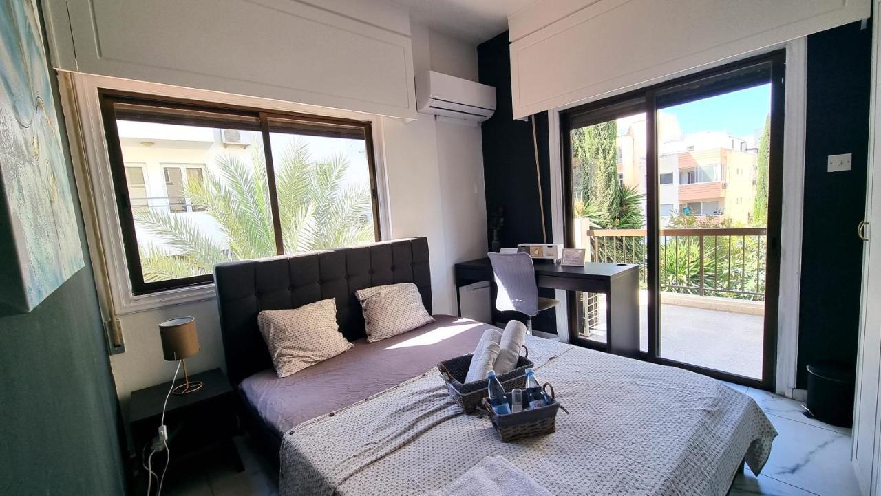 Cozy Beach Apt, Near Airport With 100Mbit Internet Larnaca Extérieur photo
